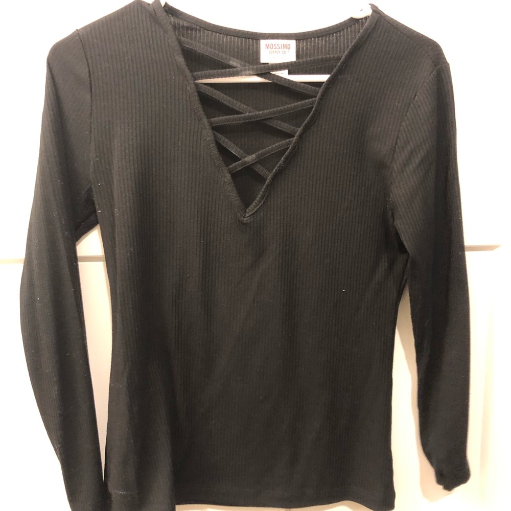 Black shirt